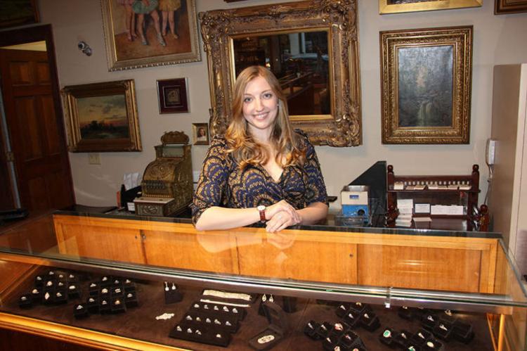 Williamson Herald: Walton's Jewelry a Downtown Gem - Walton's Jewelry