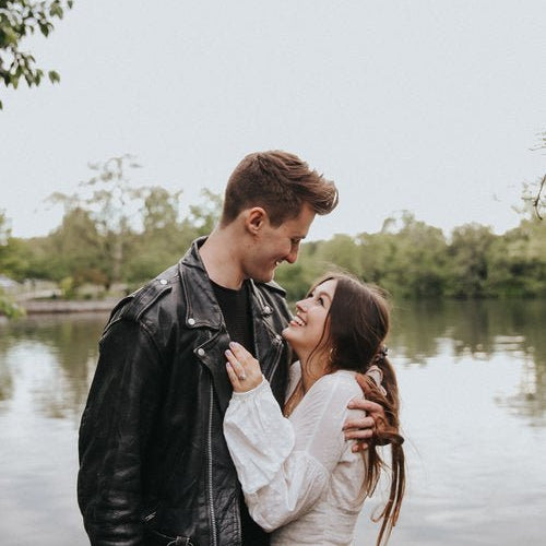Cole and Rachel - Walton's Jewelry