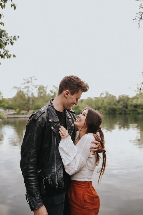 Cole and Rachel - Walton's Jewelry
