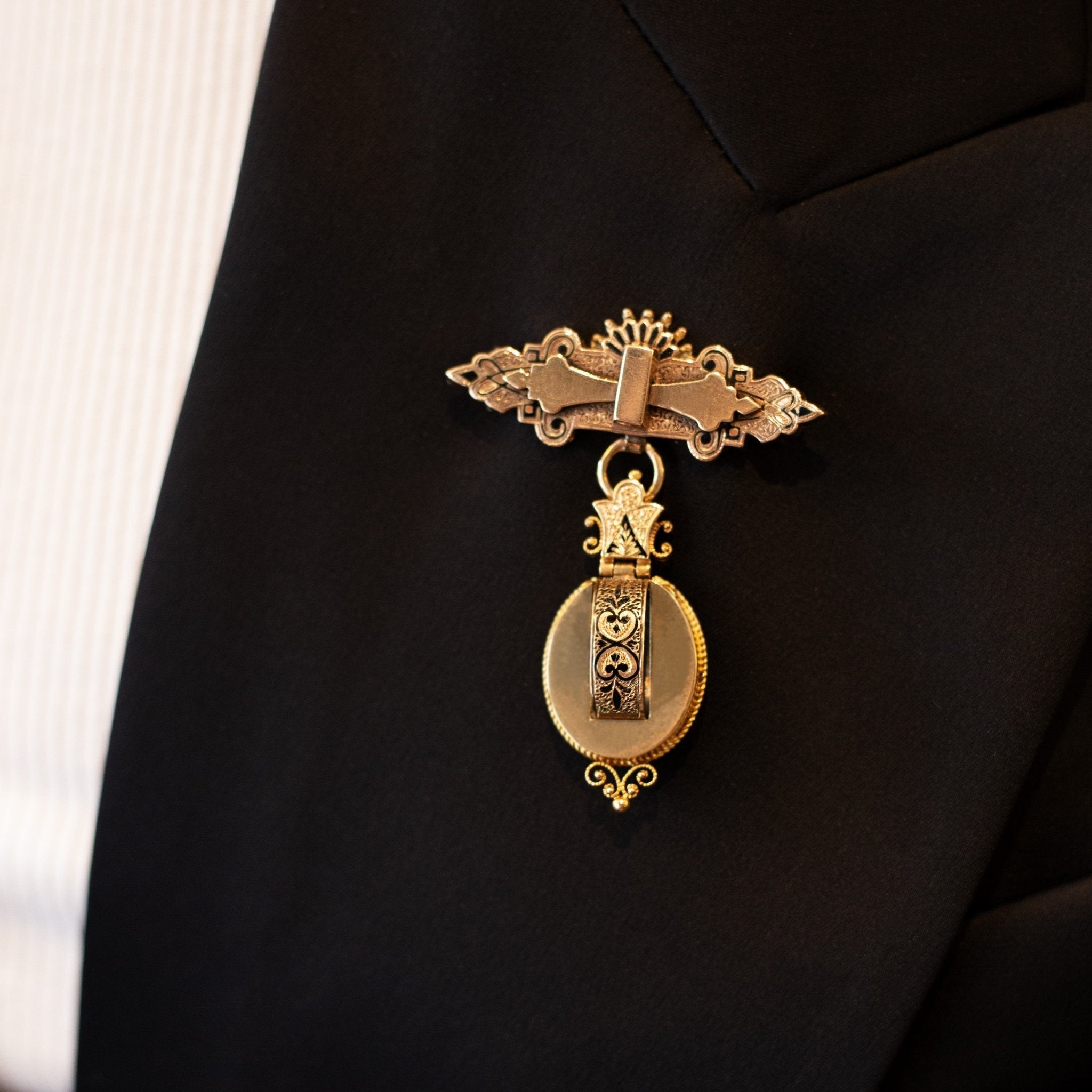 The Unexpected Comeback: Brooches in Menswear - Walton's Jewelry
