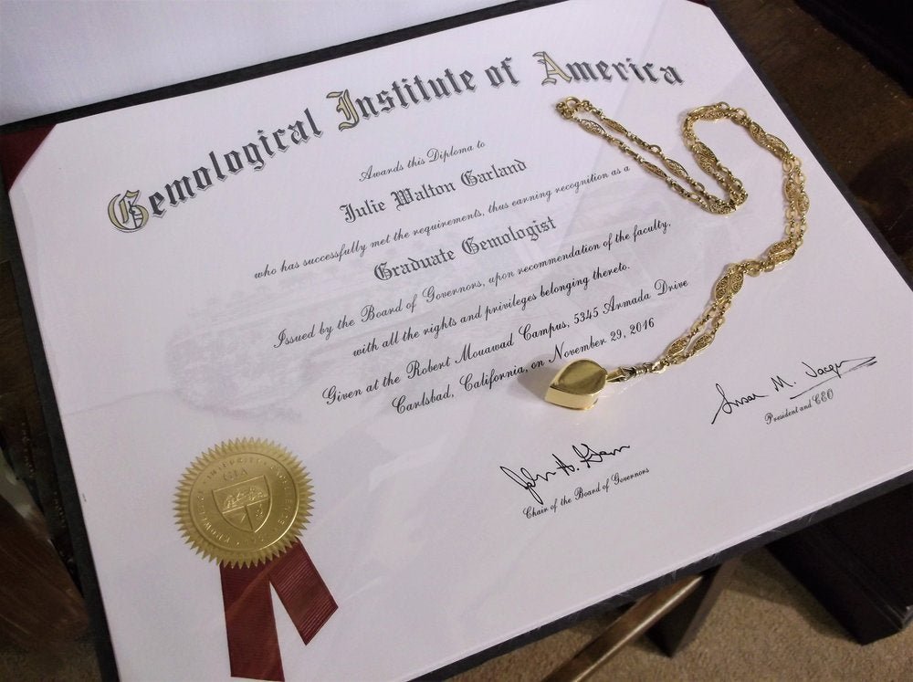 Julie Walton Garland, GIA Graduate Gemologist - Walton's Jewelry