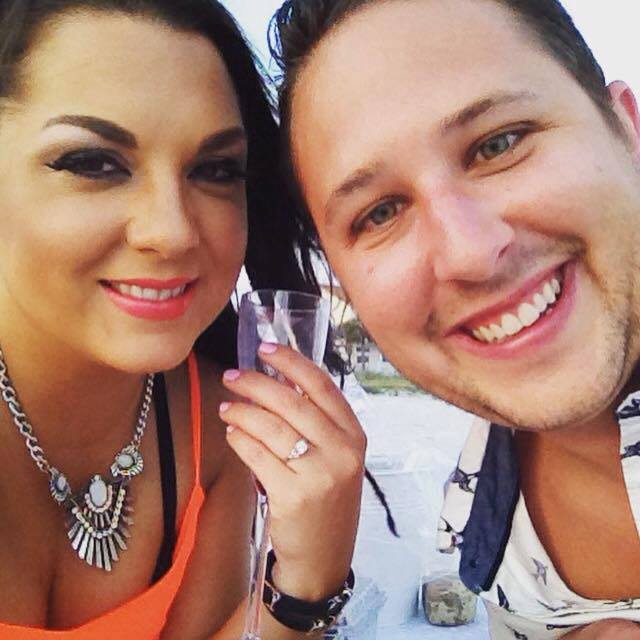 Jonathan and Amanda - Walton's Jewelry