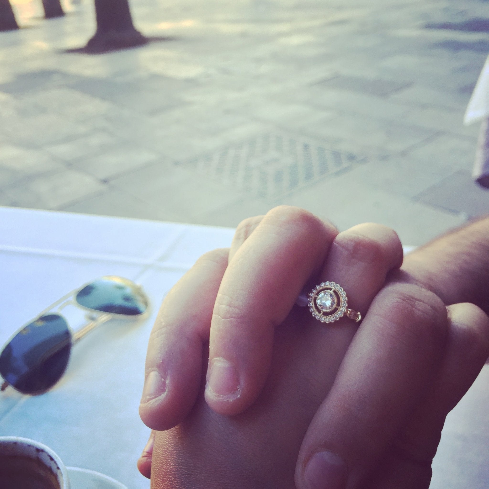 Anniversary Couple - Walton's Jewelry