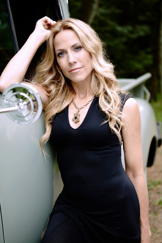 Walton's Exclusive: Sheryl Crow - Walton's Jewelry
