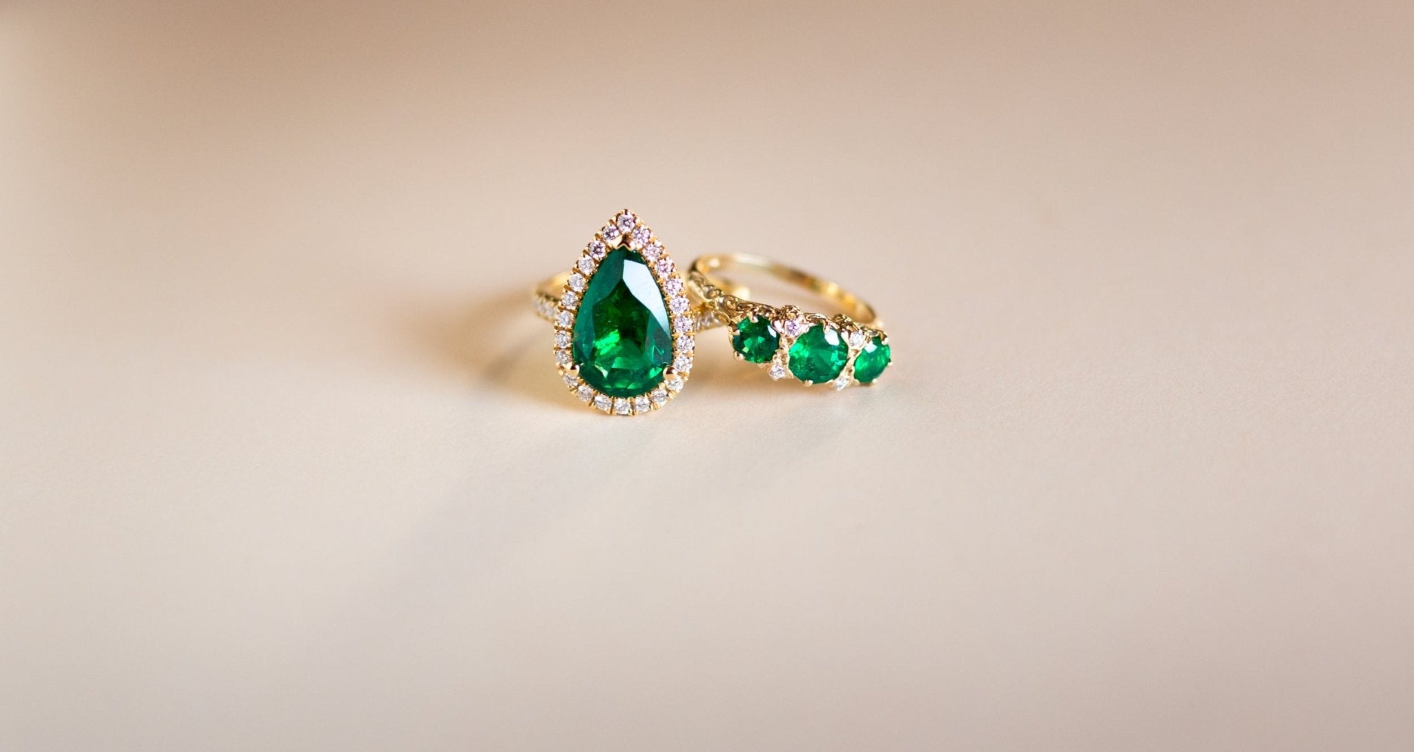 Modern Jewelry - Walton's Jewelry