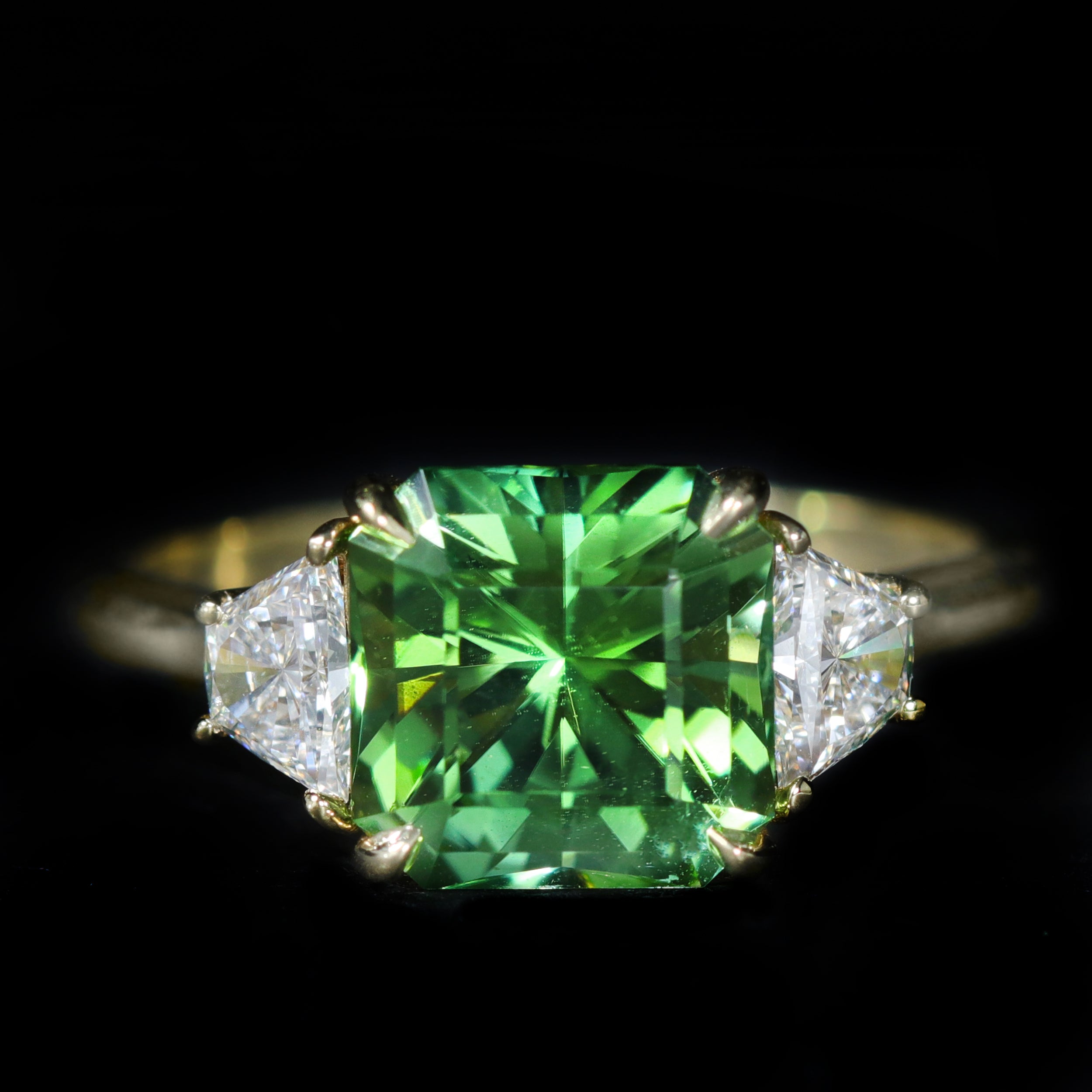 14K Yellow Gold 2.79 Carat Tourmaline and Diamond Ring